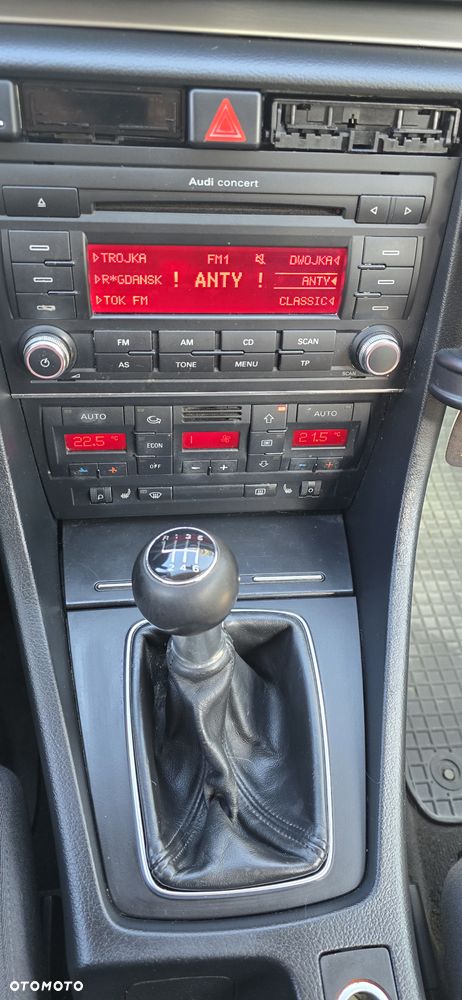 Audi A4 Avant 2.0T FSI - 18