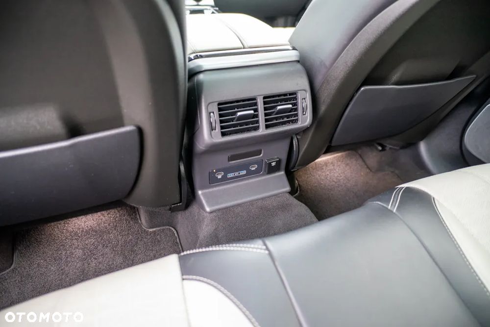 Land Rover Range Rover Velar 3.0d - 37