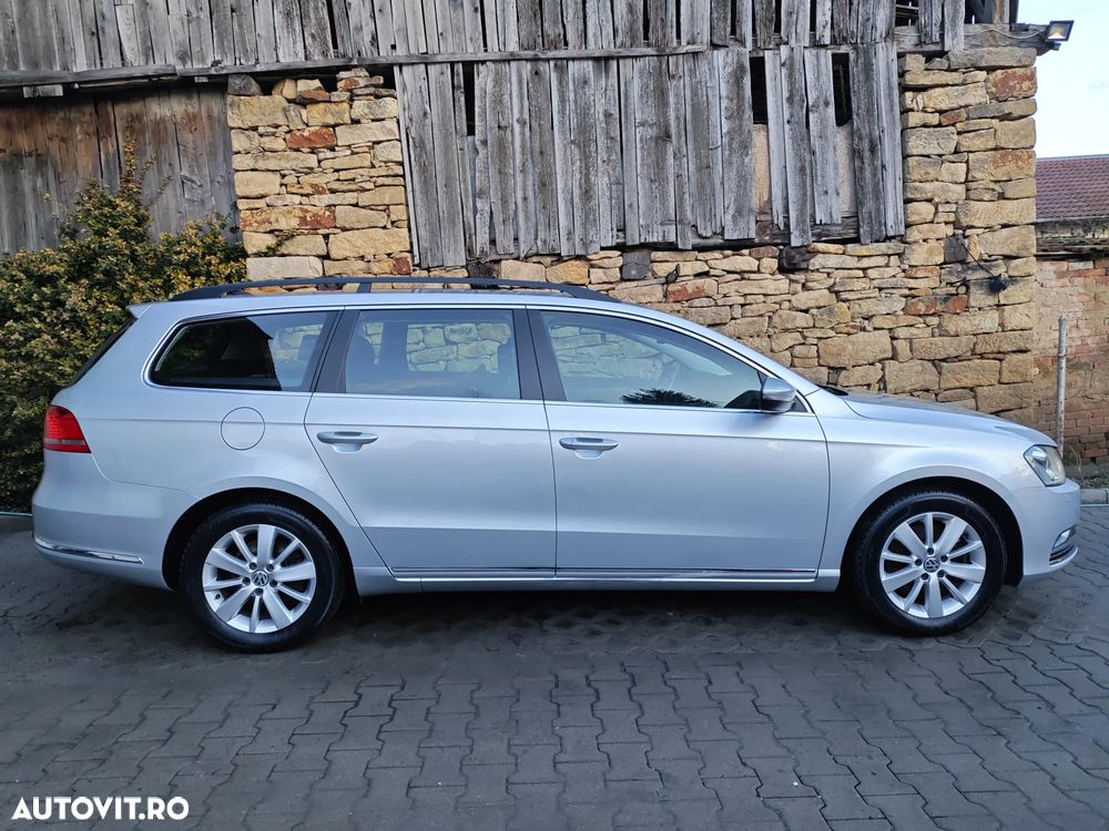 Volkswagen Passat 2.0 TDI DSG BlueMotion Technology Comfortline - 15