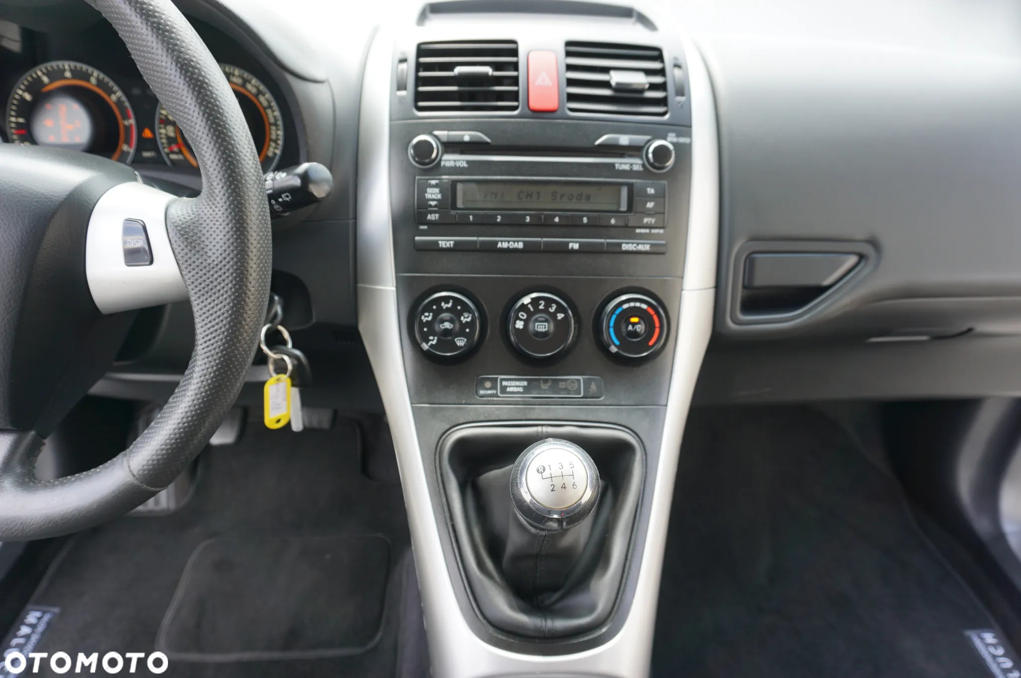 Toyota Auris 1.6 Comfort - 34
