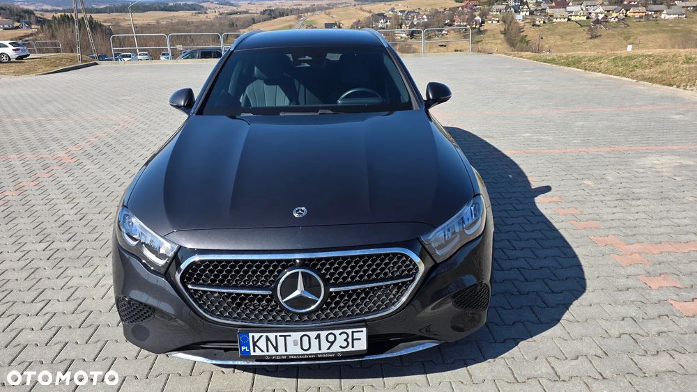 Mercedes-Benz Klasa E 200 4Matic 9G-TRONIC Edition AVANTGARDE - 25