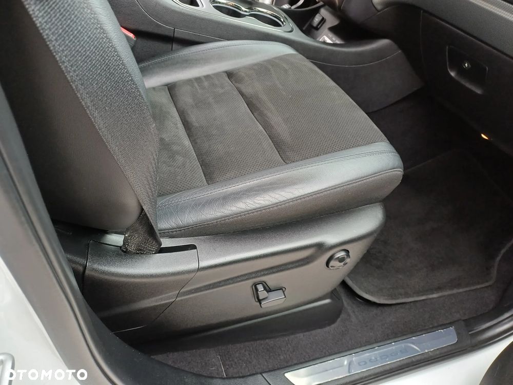 Dodge Durango 5,7 R/T - 17