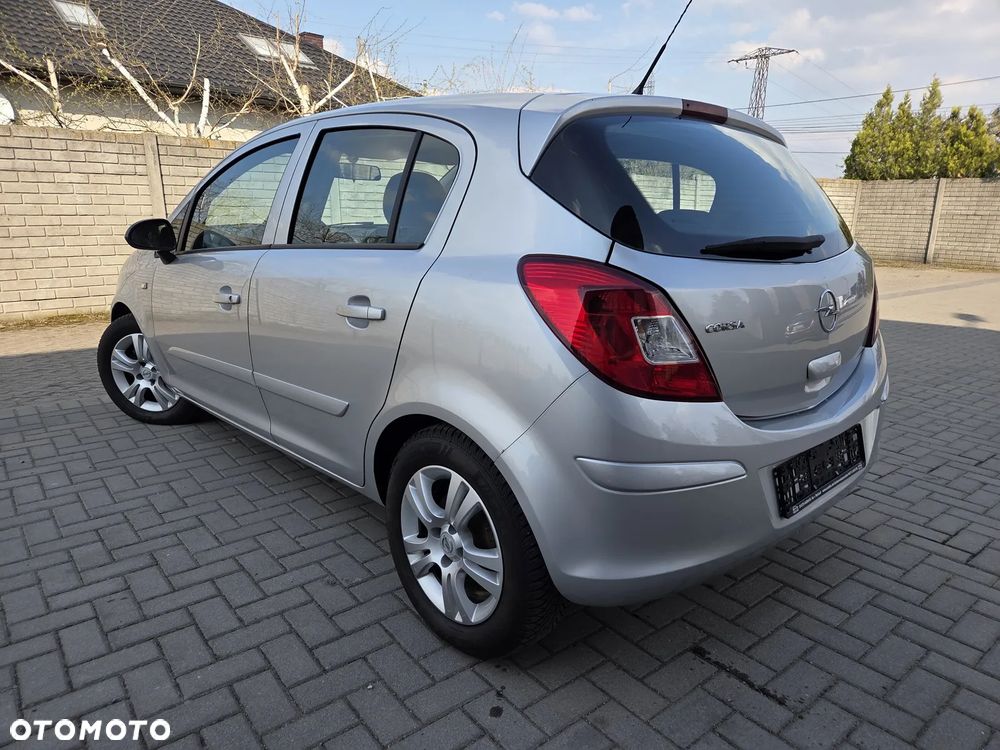 Opel Corsa 1.0 12V - 9