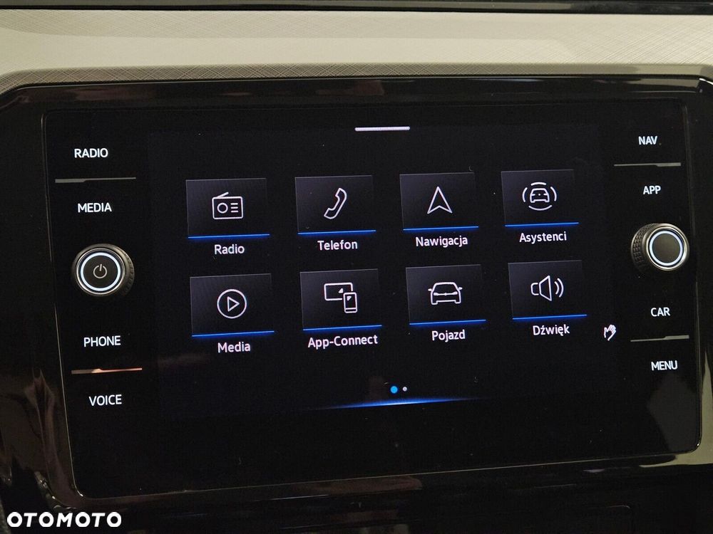 Volkswagen Passat - 21