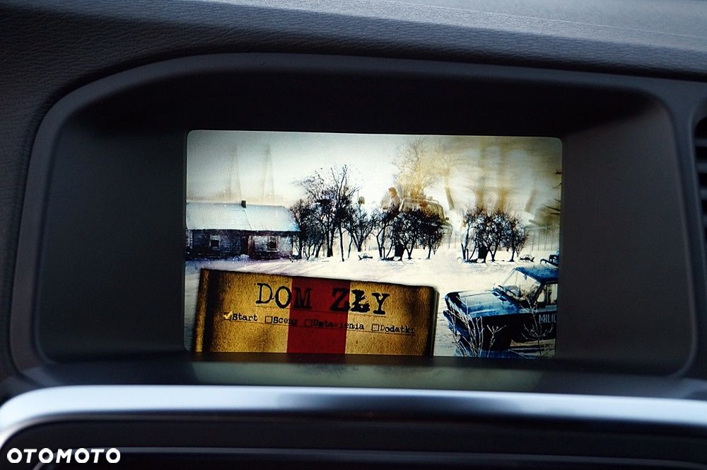 Volvo V60 D4 Geartronic Summum - 32