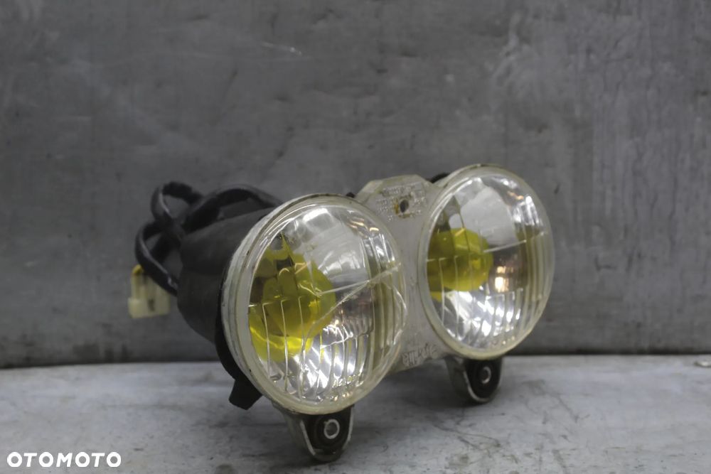 Aprilia Pegaso 125 lampa przód przednia reflektor - 2