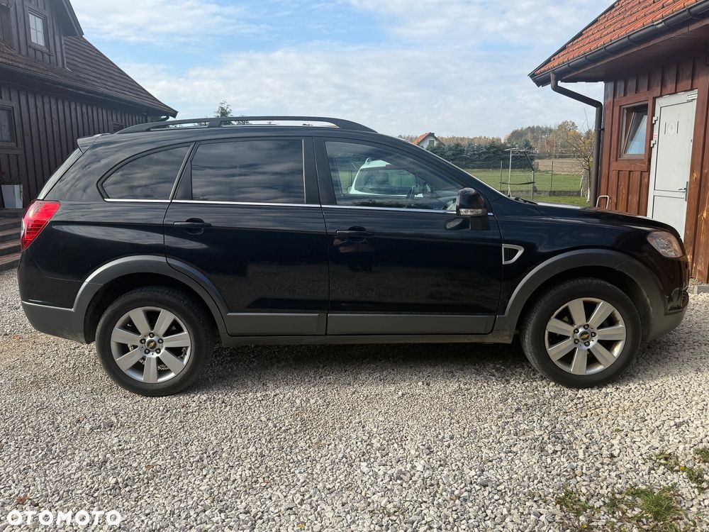 Chevrolet Captiva 2.0 4WD 7 Sitzer Automatik LT Exclusive - 12