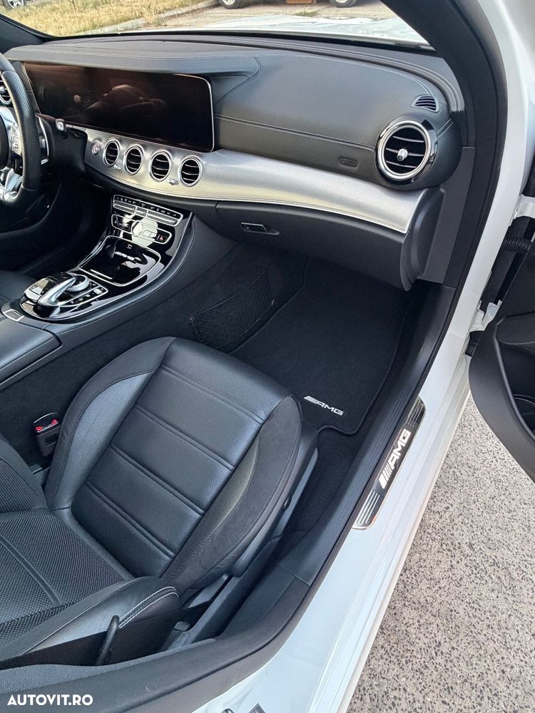 Mercedes-Benz E 53 AMG 4Matic AMG Speedshift 9G-TCT - 9