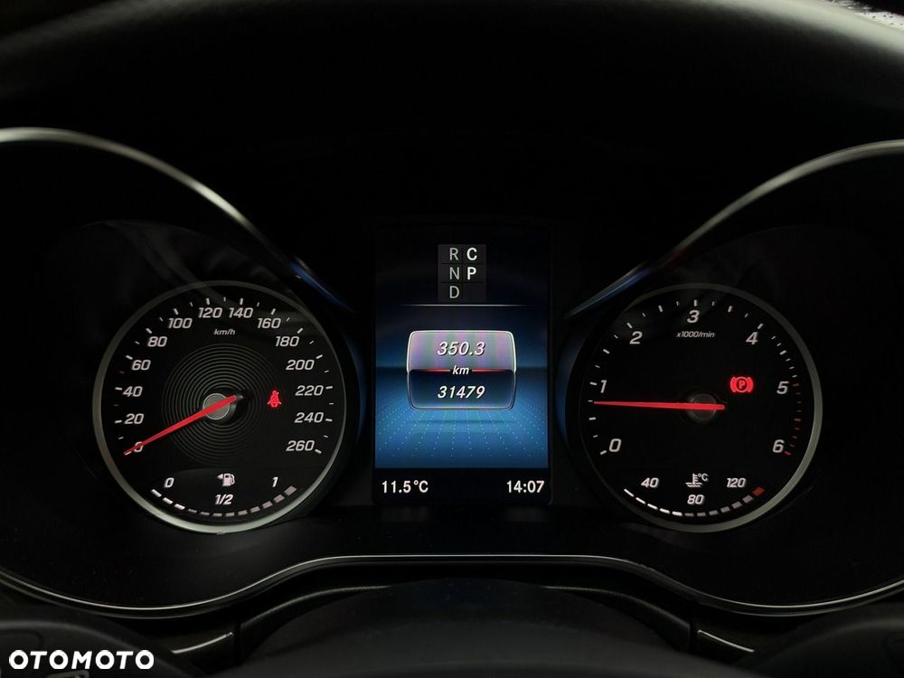 Mercedes-Benz Klasa V 250 d extralang 9G-TRONIC Special Edition Avantgarde - 27