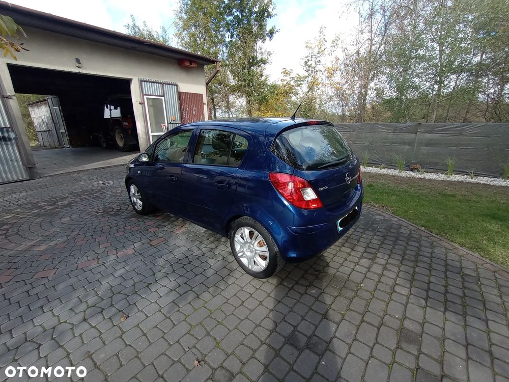 Opel Corsa 1.4 16V Enjoy - 1