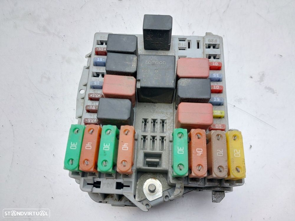 CAIXA DE RELÉS/ FUSÍVEIS FIAT LINEA 1.4 T-JET 120CV 1368CC - 1