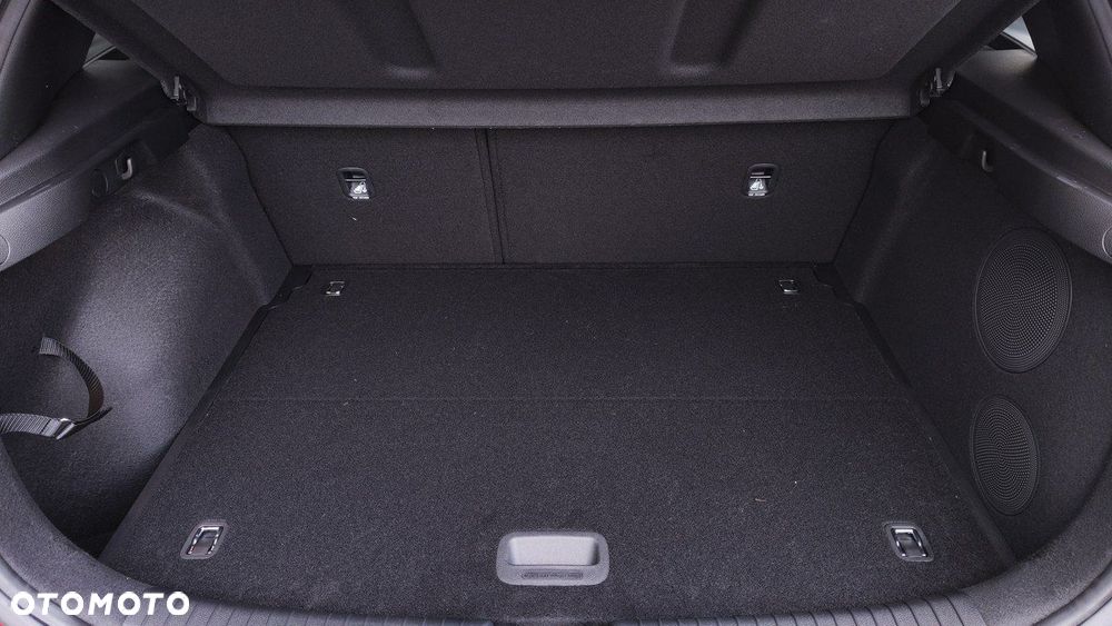 Kia Ceed - 25