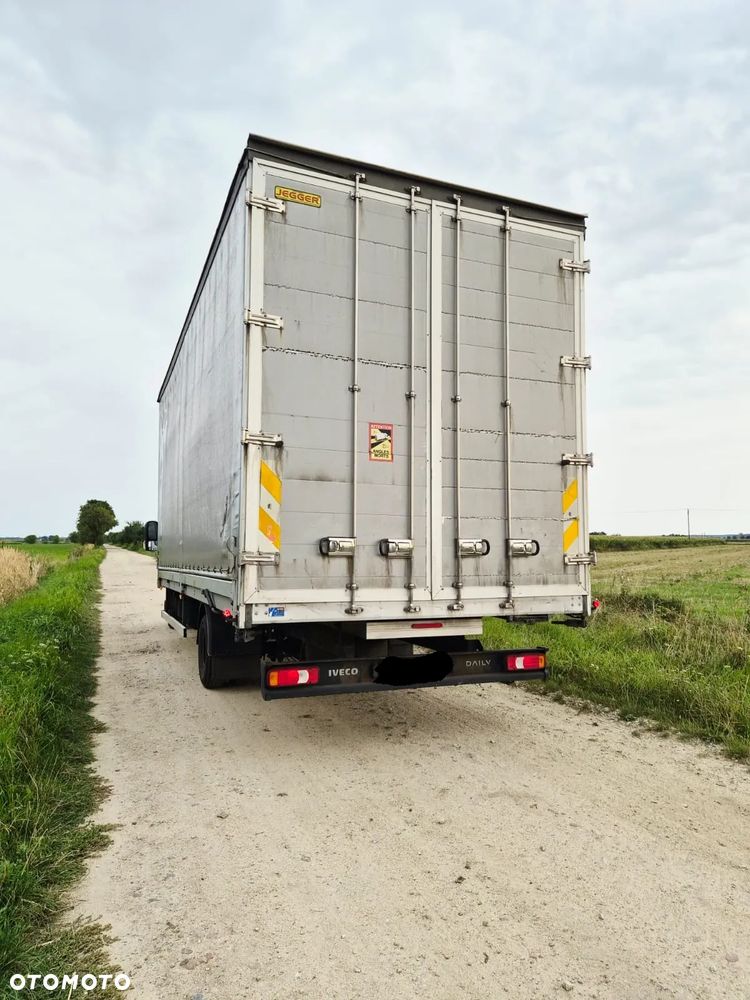 Iveco 70C18 - 4