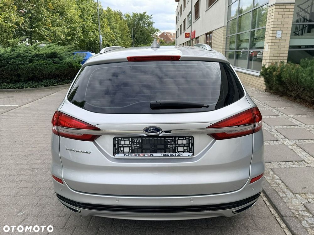 Ford Mondeo - 8