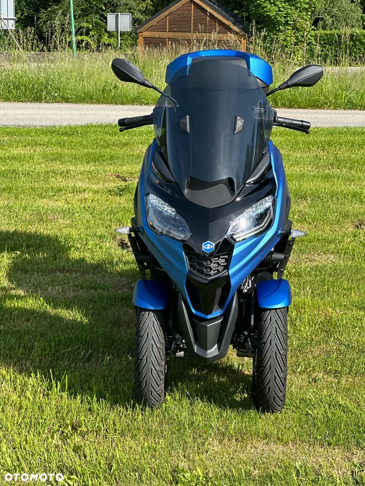 Piaggio MP-3 - 14