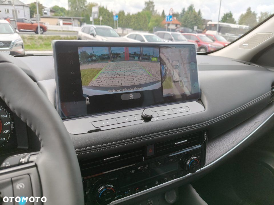 Nissan X-Trail - 10