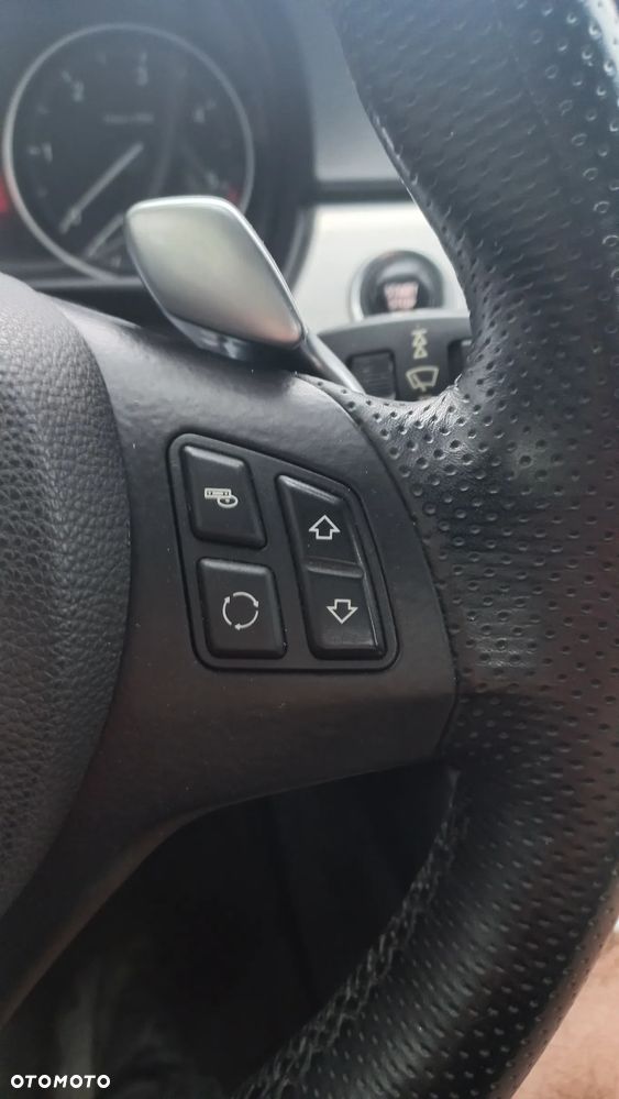 BMW Seria 3 335d DPF Edition Exclusive - 15