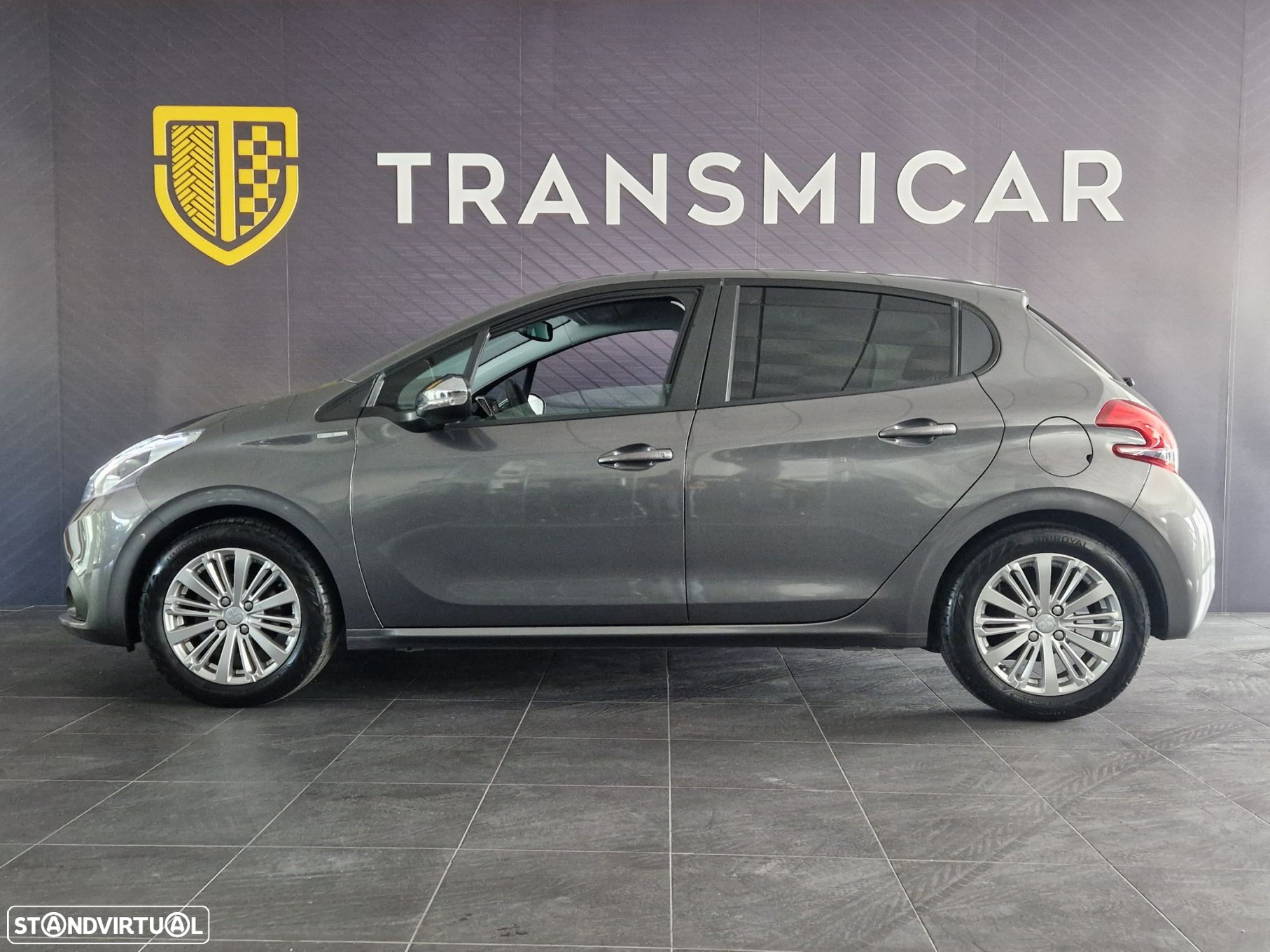 Peugeot 208 1.2 PureTech Style - 3