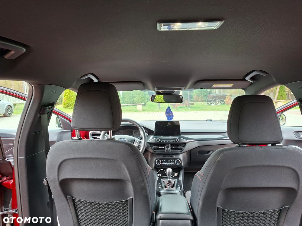 Ford Focus 1.5 EcoBoost Titanium ASS - 13