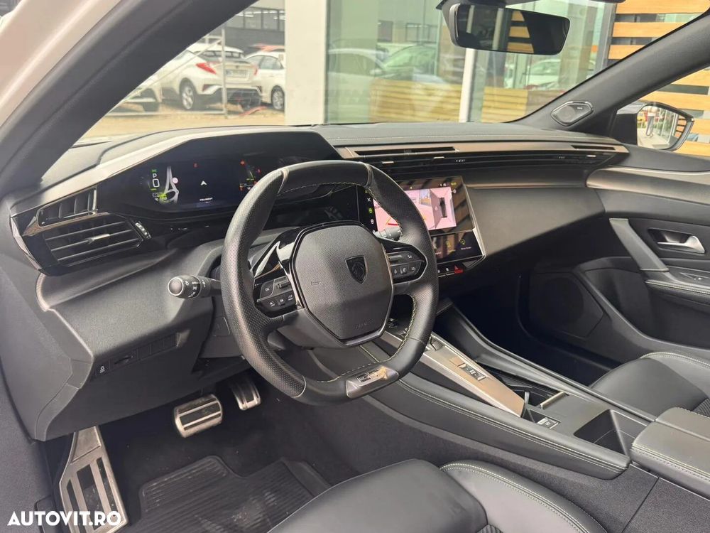 Peugeot 308 1.5L BlueHDI EAT8 GT - 12