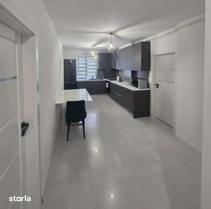 Apartament de vanzare 3 camere 64mp zona Avram Iancu Bmw — fotografia 1