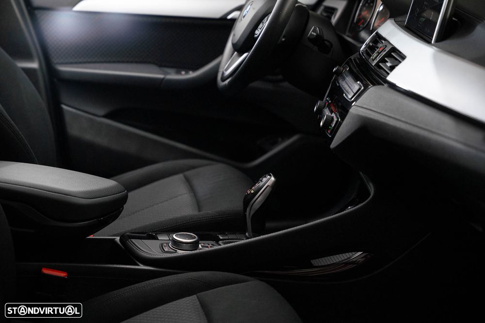 BMW X2 16 d sDrive Auto - 23