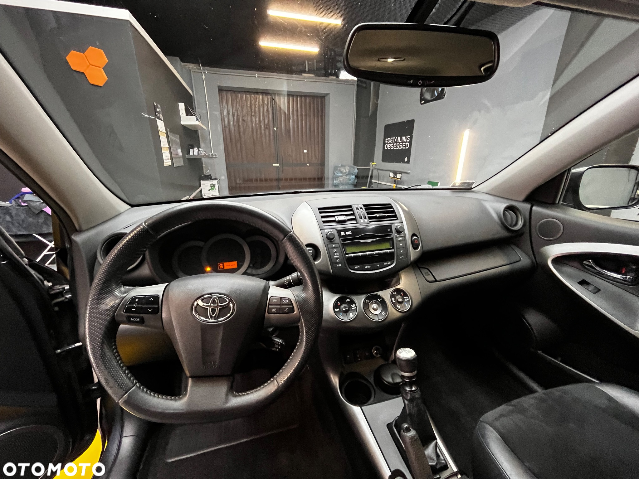 Toyota RAV4 - 2