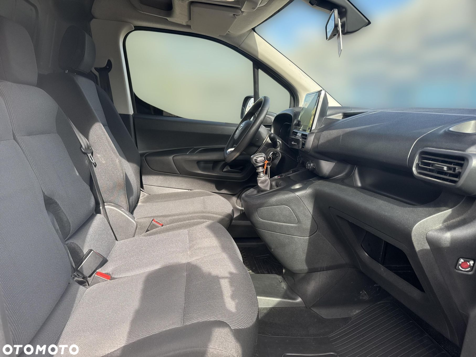 Toyota PROACE CITY - 9