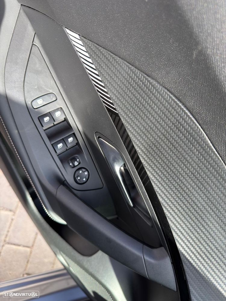 Peugeot 2008 PureTech 130 EAT8 Allure Pack - 11