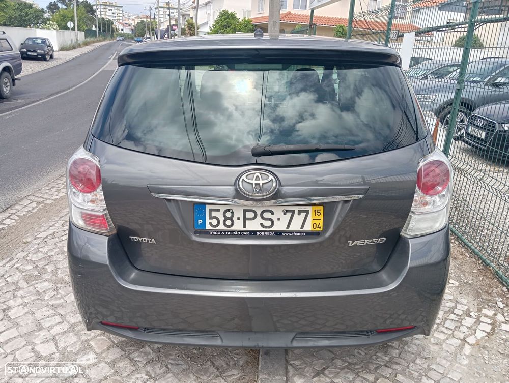 Toyota Verso 1.6 D-4D Comfort+GPS - 4