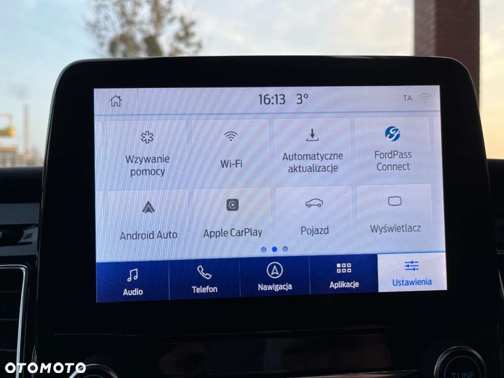 Ford Tourneo Custom - 19