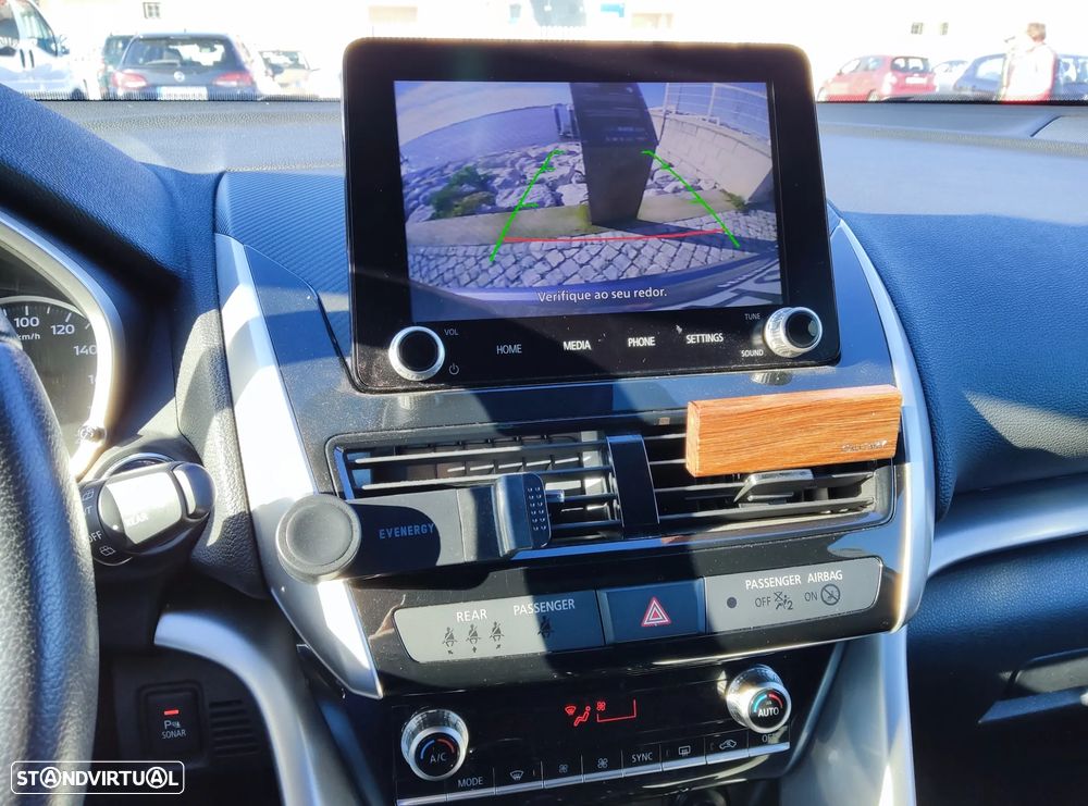 Mitsubishi Eclipse Cross 2.4 PHEV eMotion - 3