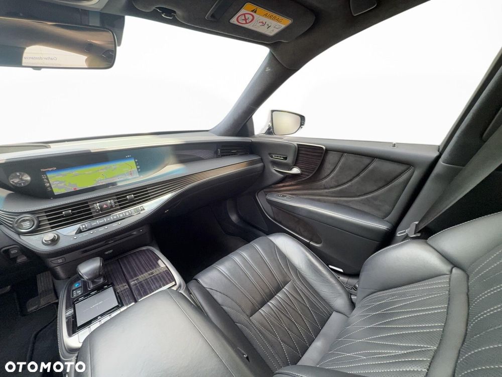 Lexus LS - 15