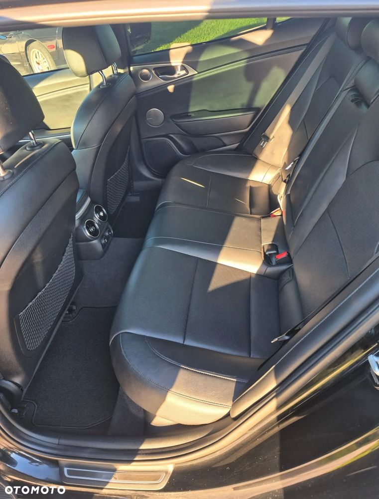 Kia Stinger 2.0 T-GDI OPF GT Line - 15