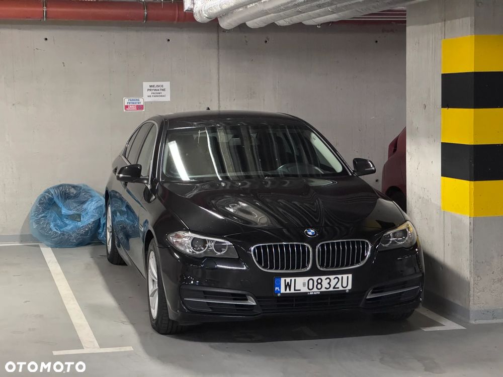 BMW Seria 5 520i - 9