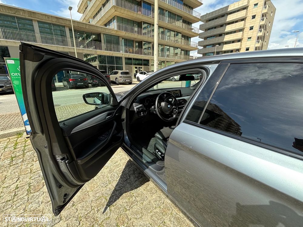 BMW 520 d Auto - 12