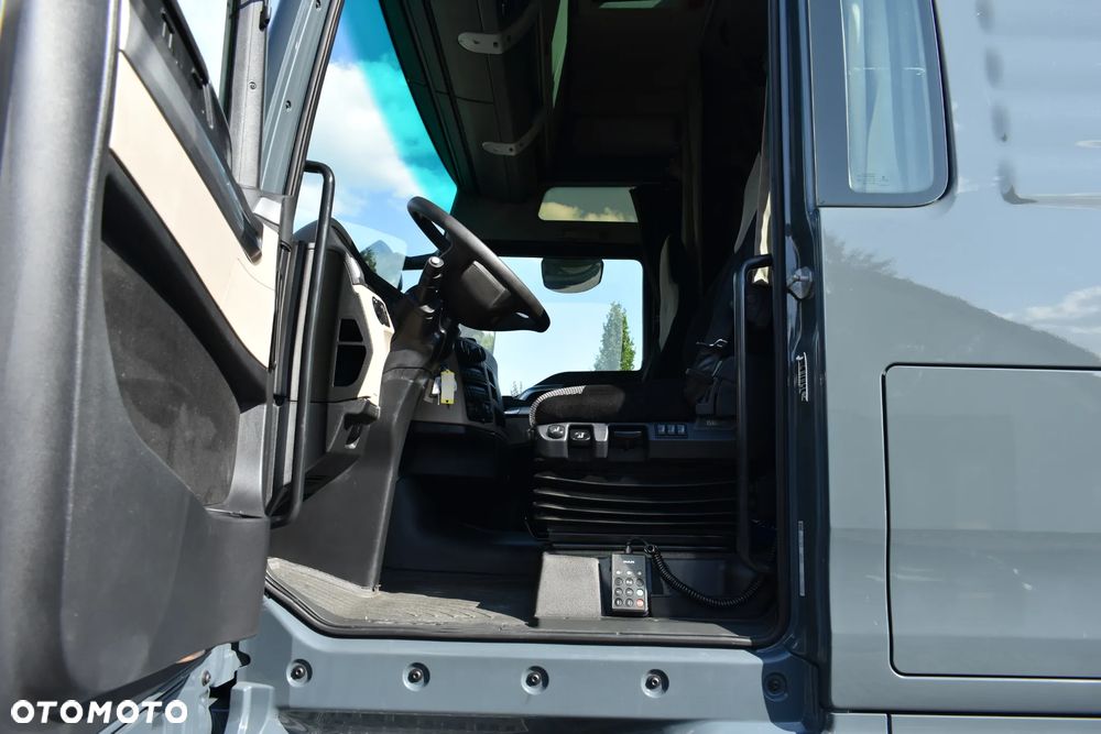 MAN TGX 18.510 // FULL LED  // 6X NOWE OPONY // NAVI // RETARDER // ALUFELFI ALCOA // ZABUDOWY MIĘDZYOSIOWE // SUBOFER // KLIMA POSTOJOWA // XENON // MAXX // - 28