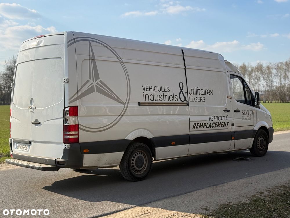Mercedes-Benz Sprinter - 5