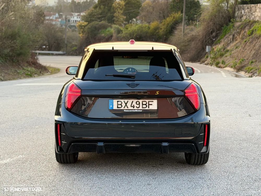 MINI 3 Portas Cooper SE JCW M - 15