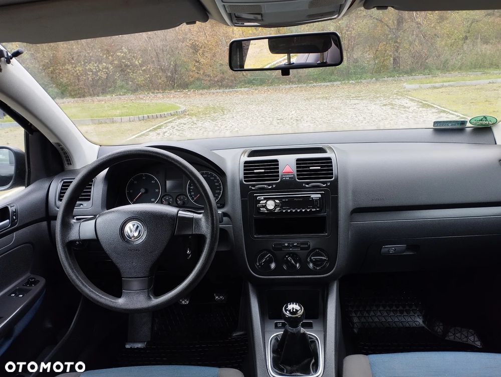 Volkswagen Golf V 1.9 TDI Comfortline - 14