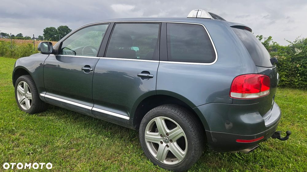 Volkswagen Touareg - 4