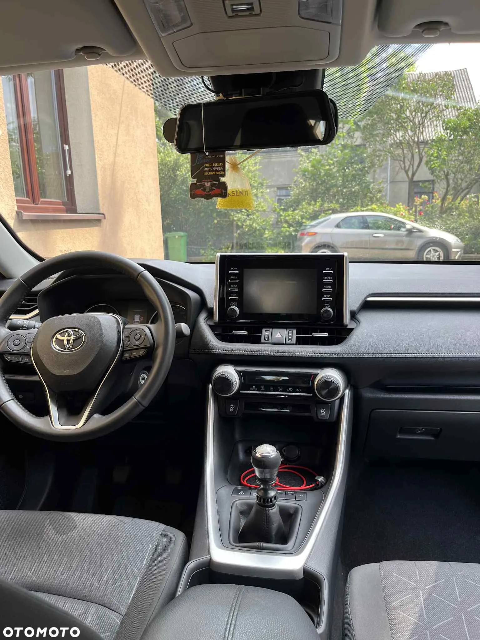Toyota RAV4 - 28