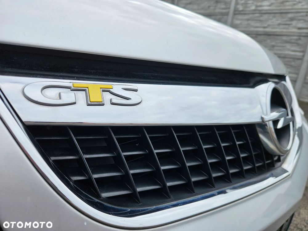 Opel Vectra 2.2 GTS - 1