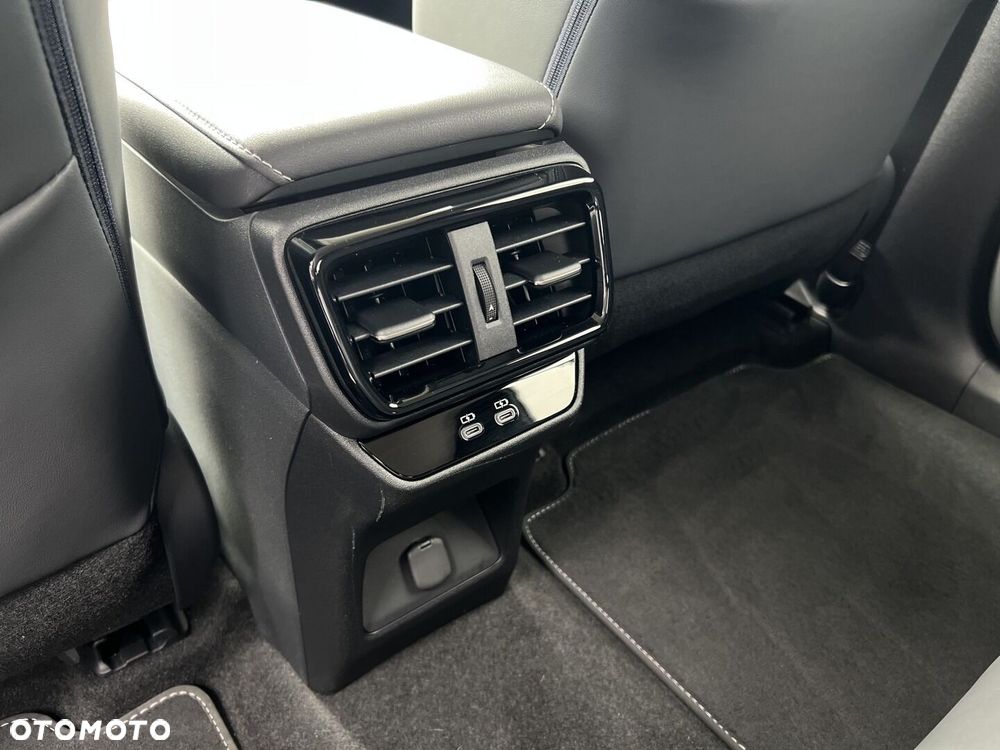 Lexus RZ 300e Prestige - 18