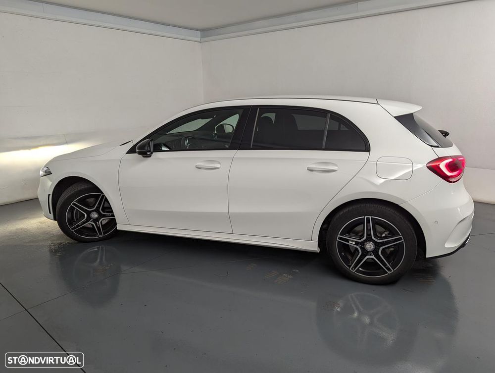 Mercedes-Benz A 250 e AMG Line - 10