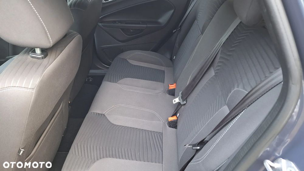 Ford Fiesta 1.4 Titanium EU6 - 14
