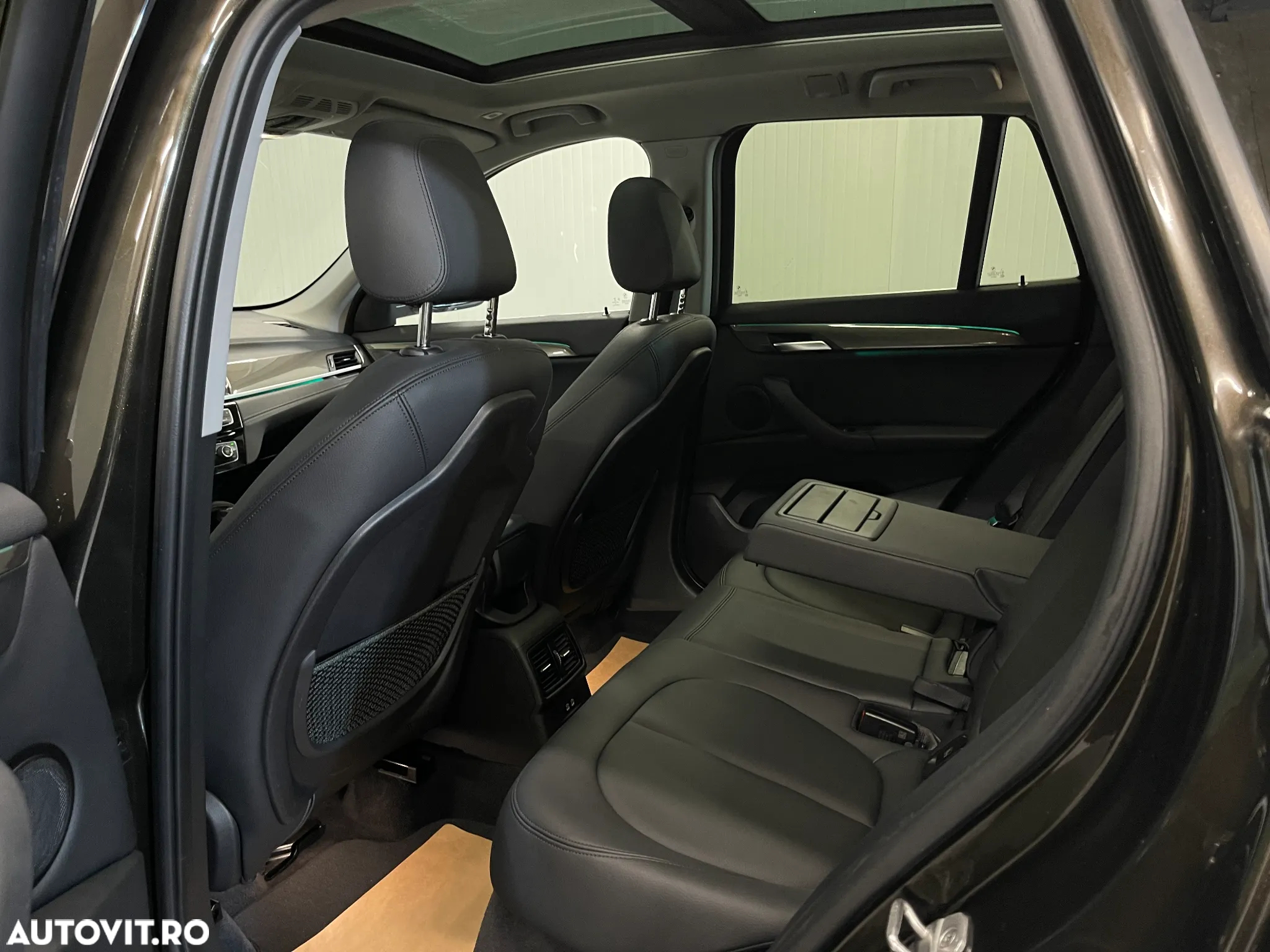 BMW X1 xDrive25e Sport Line - 11