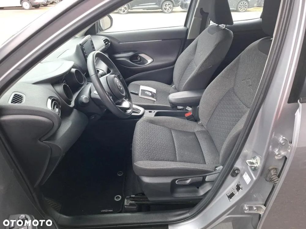 Toyota Yaris Hybrid 1.5 VVT-i Business Edition - 5