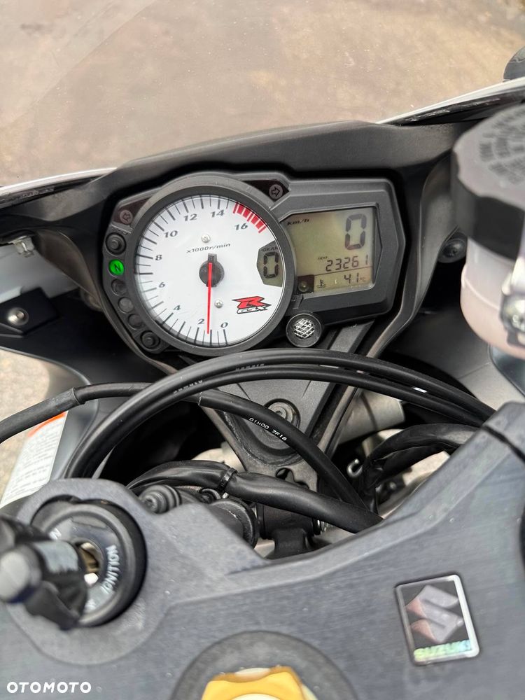 Suzuki GSX-R - 5