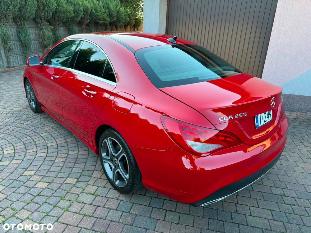 Mercedes-Benz CLA 250 7G-DCT Peak Edition - 8
